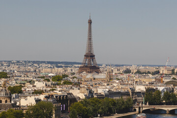 Fototapeta premium Paris Skyline with Eiffel Tower
