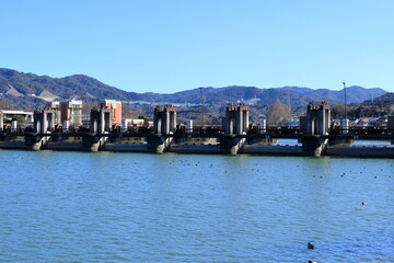 大津市南郷の瀬田川洗堰