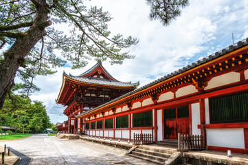 Obraz premium Great Buddha Hall of Todai-ji temple in Nara, Todai-ji temple is oldest temple in Japan.