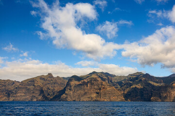 Naklejka premium View of the gigantic cliffs of Acantilados de Los Gigantes on the Canary Island of Tenerife, in the Atlantic Ocean