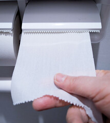 トイレットペーパー