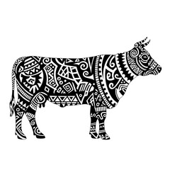 Fototapeta premium Intricate Paisley Mandala Cattle Full Body Zentangle Art Black White, Detailed Ornamental Farm Cow Doodle Pattern Illustration, Ethnic Boho Bovine Tattoo Design for Print