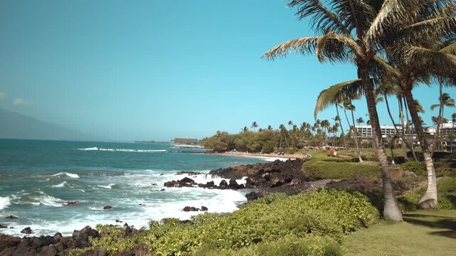  Wailea Beach Path, Kihei, South Maui, Hawaii. Pacific Oicean. Basanite and minor picrobasalt, Kula Volcanics