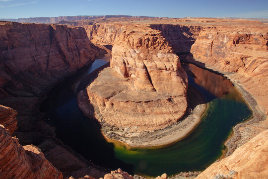 Horseshoe bend natural carved canyon landmark river