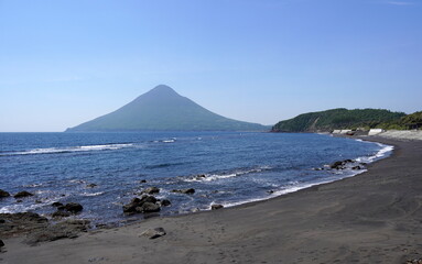 鹿児島長崎鼻から見た開聞岳