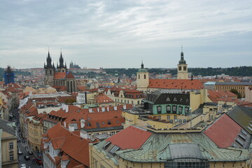Fototapeta premium チェコ プラハの火薬塔からの街並み