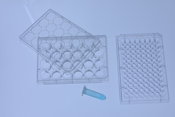Laboratory microplates with small tube for research