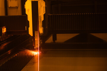 Light Blade Forging Metal: The Precise Moment of Laser Drilling