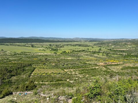 Fertile karst valleys and agricultural fields around Knin and the Croatian Dalmatian hinterland, Croatia - Kr&scaron;ke doline i poljoprivredna polja u okolici Knina i hrvatskom dalmatinskom zaleđu, Hrvatska