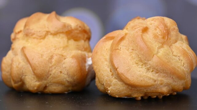  video of eclairs