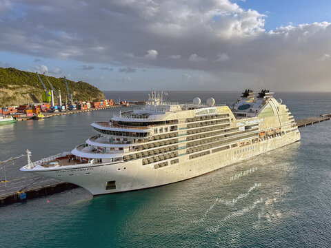 St Maarten, Netherlands - 17 January 2026: Luxury cruise ship Seabourn Ovation docked in the port of Philipsburg on the Caribbean island of St Maarten at dusk