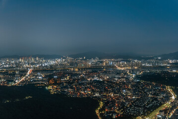 Fototapeta premium Scenic night view of Seoul skyline