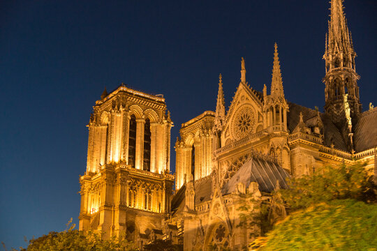 EU, France, Paris.  Towers of the Notre Dame Cathedral.  Viewed from the Seine River.