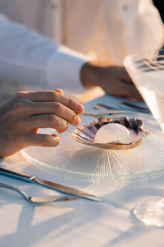 Elegant Dining with Gourmet Shell Dish