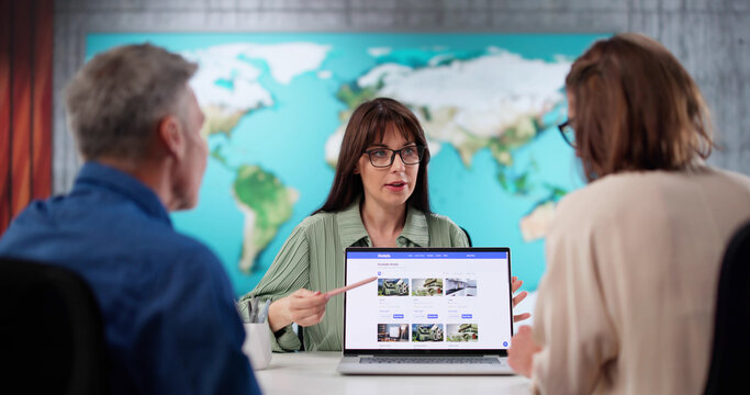 Travel Agency Providing Hotel Information