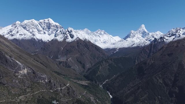Flight towards Taboche, Cholatse, Everest, Nuptse, Lhotse, Ama Dablam in Nepal