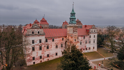 Zamek w Niemodlinie, widom z lotu ptaka © rozentuzjazmowany