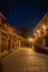 Fototapeta premium 日本 京都 東山 清水寺 八坂の塔の風景