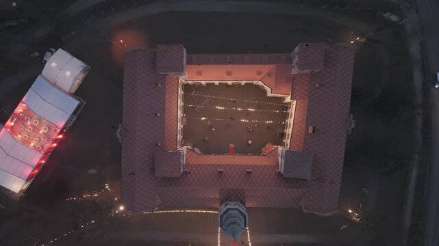 Przelot dronem nad zamkiem w Niemodlinie