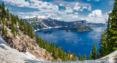 Crater Lake Pano © Scott