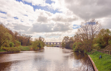 Fototapeta premium Railway viaduct near Dutton Horse bridge, River Weaver, Cheshire, UK