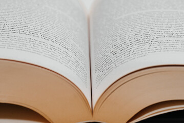 Fototapeta premium thick book open in middle, white pages