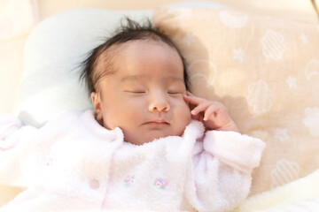 赤ちゃんの寝顔