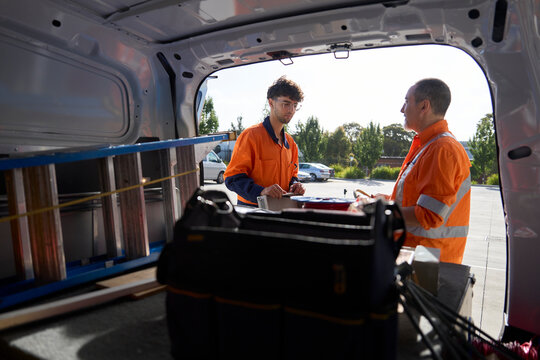 Apprentice learning equipment procedure in service van