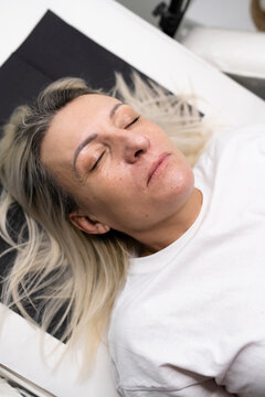 Professional Microblading Procedure for Eyebrow Enhancement