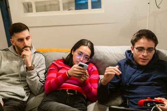 Phone Streaming Gaming