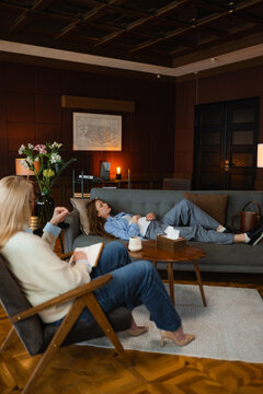 A woman at a psychologist's appointment