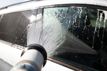 手洗い洗車のイメージ