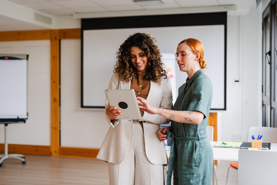 Women working together in the office