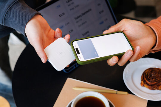 Digital Payment with Phone and Card Reader