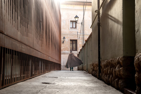 Shadows and Steps in the Alleyway