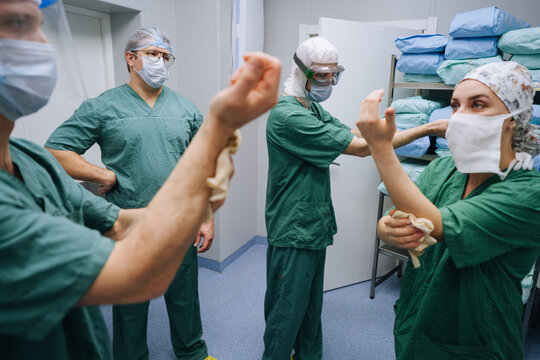 Young doctors before surgery