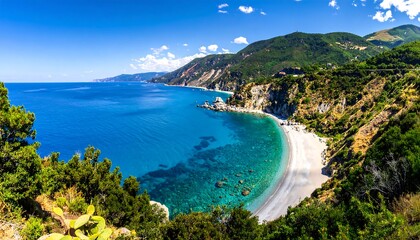 Obraz premium A serene beach nestled among lush green mountains and crystal clear waters