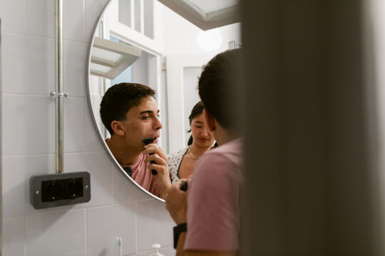 Teens Shared Bathroom Routine

