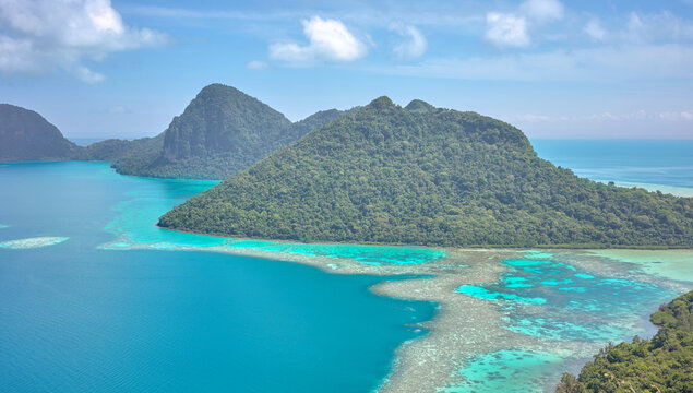 Bohey Dulang Island in the Tun Sakaran Marine Park, Borneo, Malaysia.