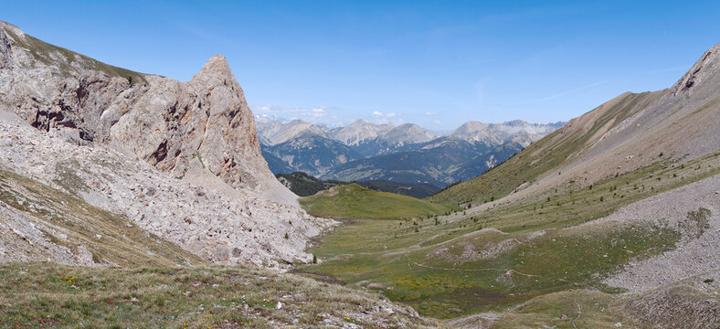 Panorama sur le Queyras, Haute sAlpes, France 