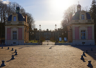 Built in the 19th century at the request of the Rothschild family, the Ferrieres is one of the largest and most sumptuous castles in the parisian region.