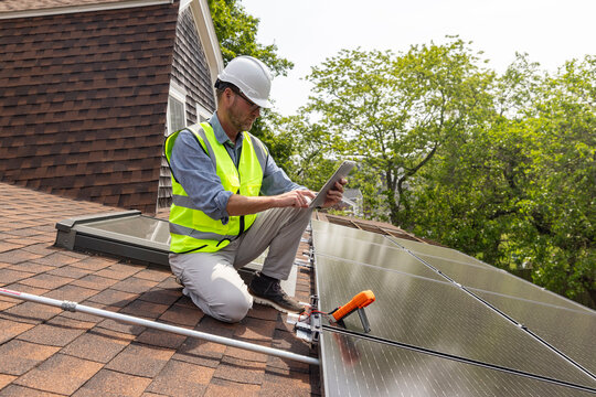 Home Solar Panels engineer professional