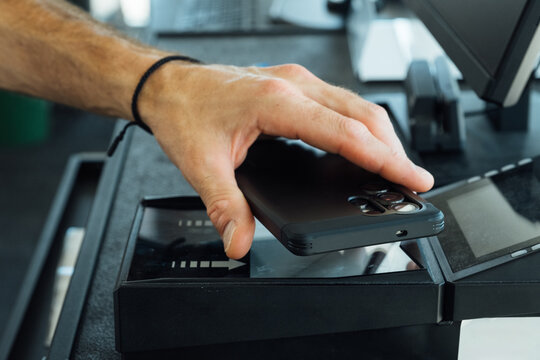 Scanning Digital Boarding Pass in Airport