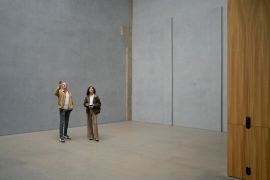 Architectural exploration of a minimalistic interior space