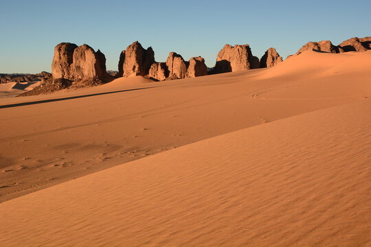 Dunes and rock formations at Tassili n'Ajjer national park. Djanet province. Algeria