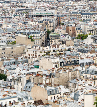 France, Paris, Montmartre. Overhead view of the 18th arrondissement district from atop the Sacr&eacute;-C&oelig;ur Basilica.