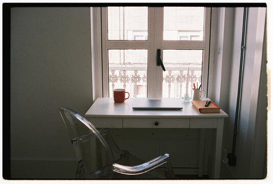 Minimalistic Workspace 