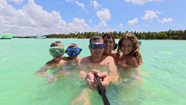 Family Beach Selfie