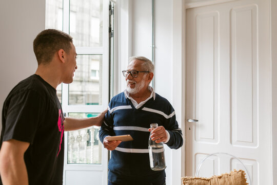 Interaction Young and Old Man