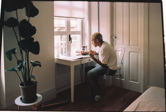 Gen Z Working at Desk Film